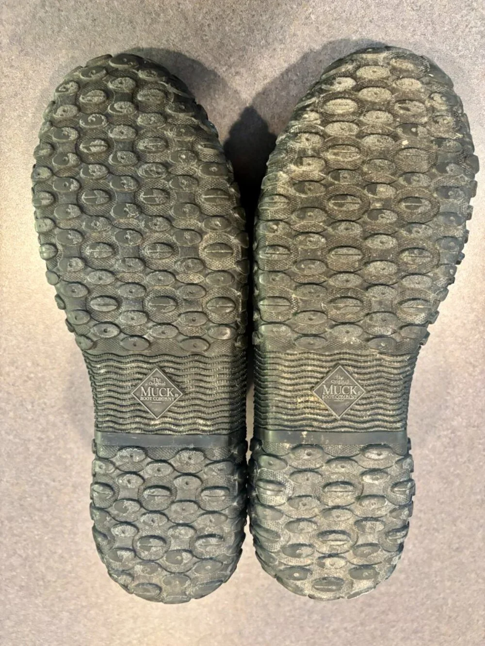 ~~The Muck Boots Men's Low Muckters Rubber Shoes Round Toe Men Size 11